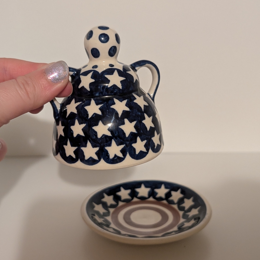 BOLESLAWIEC Cheese Lady Mini Pottery Stars Stripes - Picture 3 of 5